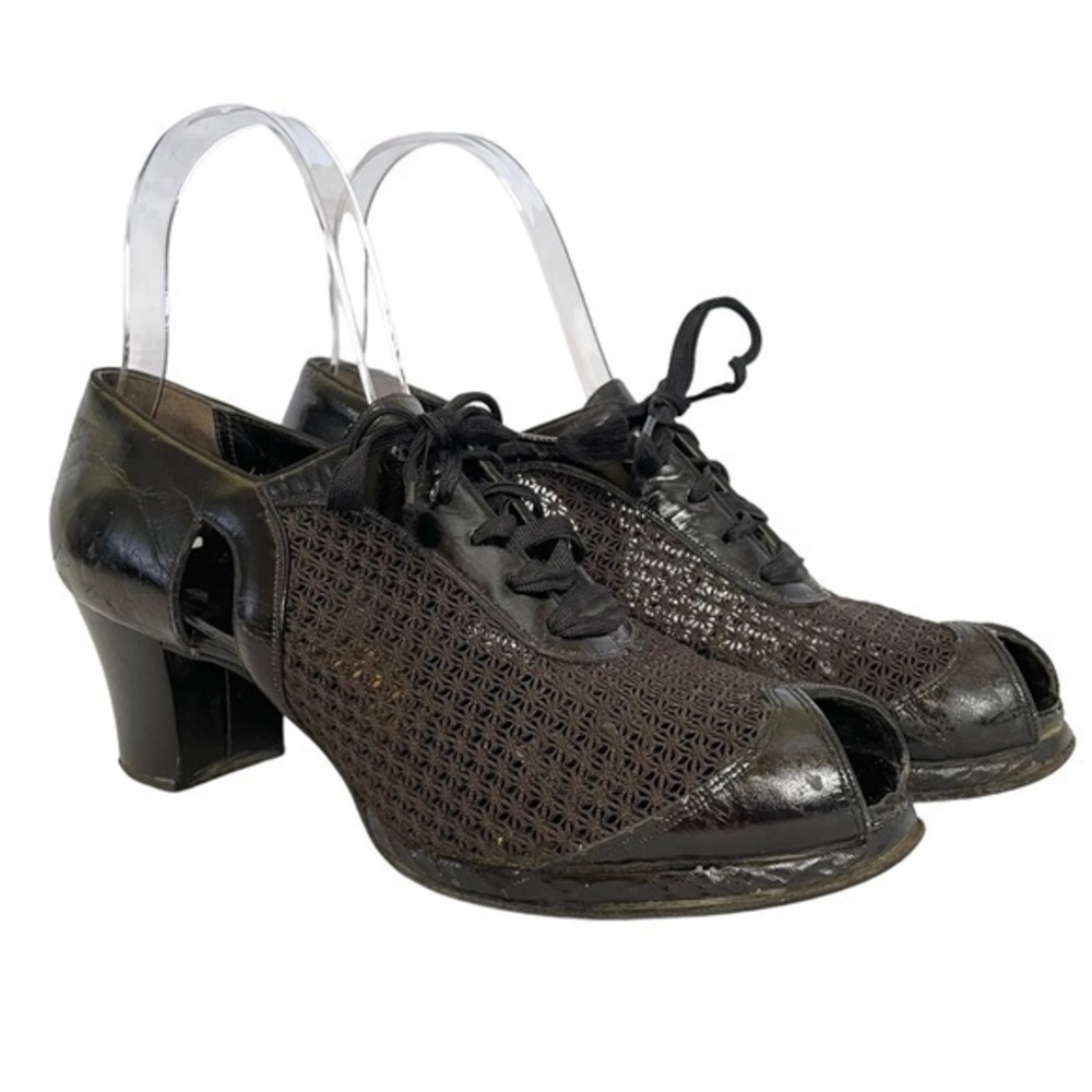 1940s Matrix x Carson Pirie Scott & Co Black Mesh Leather Heeled Oxford Loafers